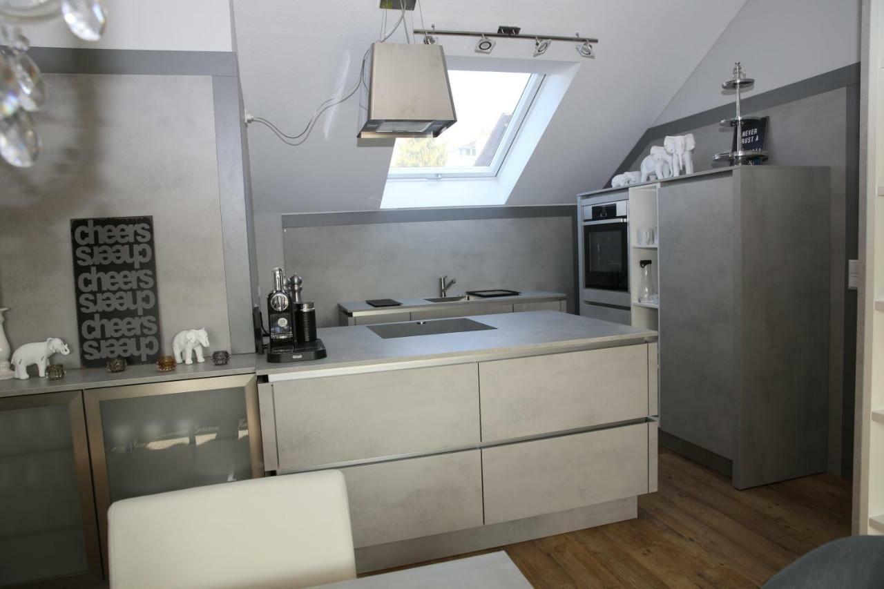 Mit Designerkueche, Loggia Nahe Stuttgart *